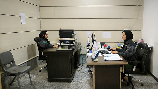کارکنان مرکز آموزش علمیکاربردی جهان فولاد غرب با حضور مستمر در مرکز