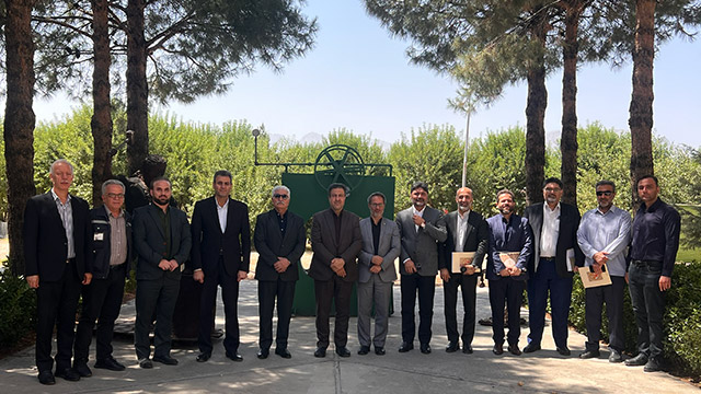 مدیران صنعت، دانشگاه و دستگاههای اجرایی در نشست مرکز آموزش علمیکاربردی جهان فولاد غرب