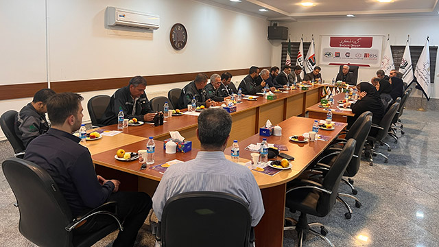 نشست هماندیشی مرکز آموزش علمیکاربردی جهان فولاد غرب با مدیران صنعت و دستگاههای اجرایی کرمانشاه